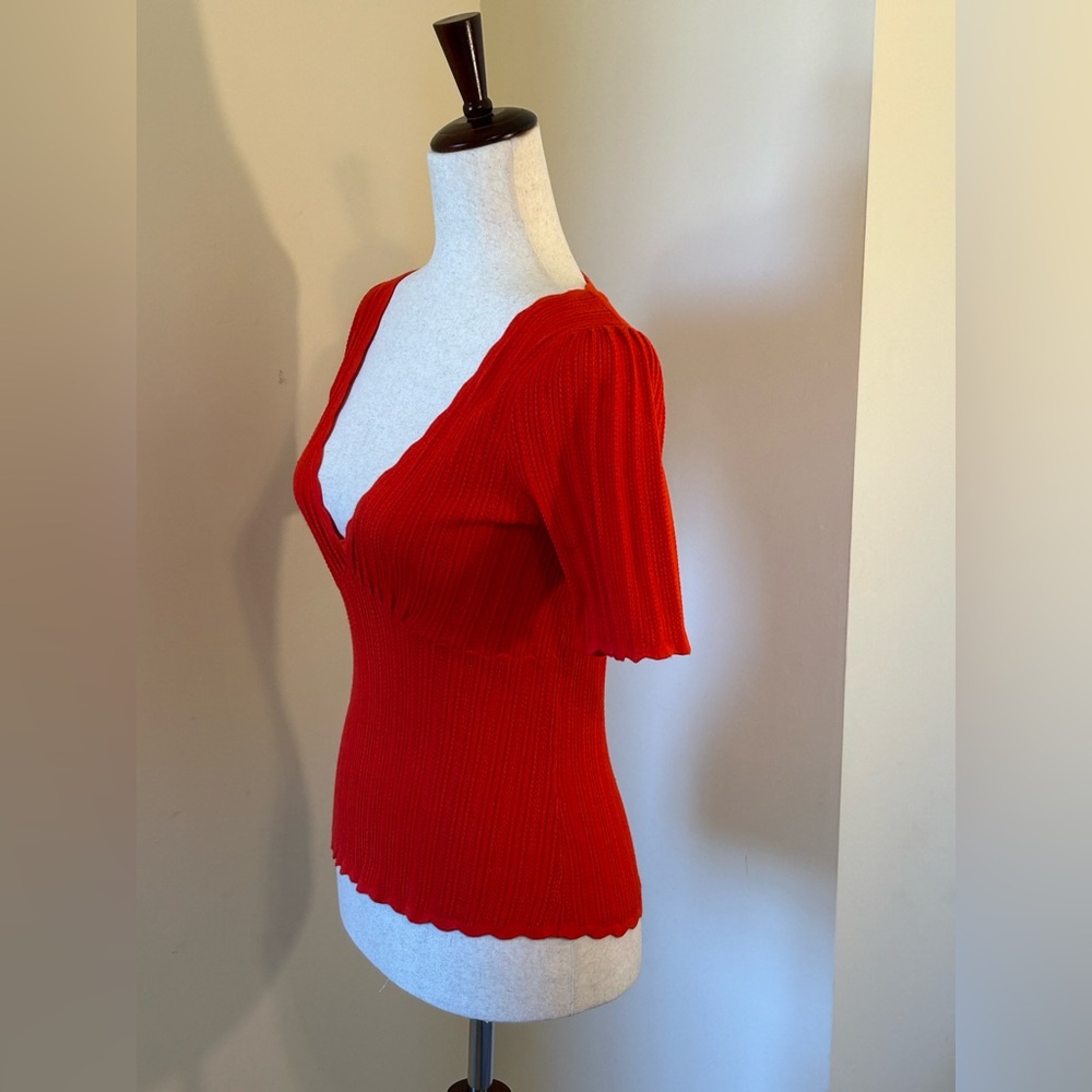 Sézane Red Cloe Jumper Size M Like New - Great for Warm Weather- SO flattering! - Picture 5 of 9